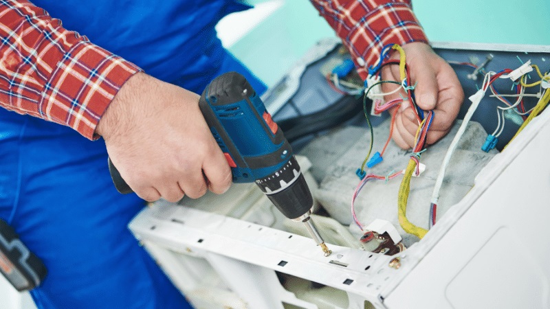 Karamürsel Gorenje Gorenje çamaşır makinesi kart tamiri – Su almama arızası orijinal parça ile giderildi. - Teknik servis örneği